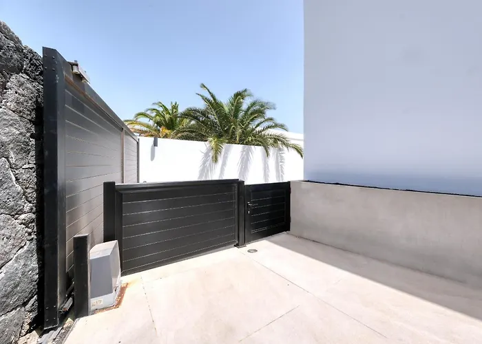 Luxury White House - By Lanzarote 卡列罗港