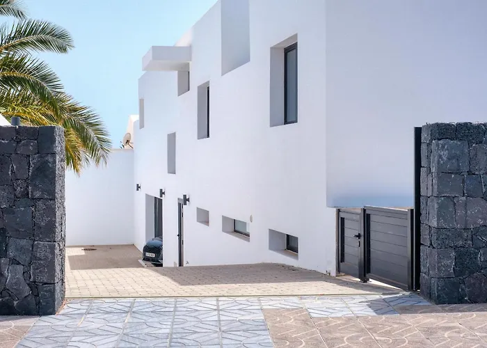 Luxury White House - By Lanzarote Puerto Calero